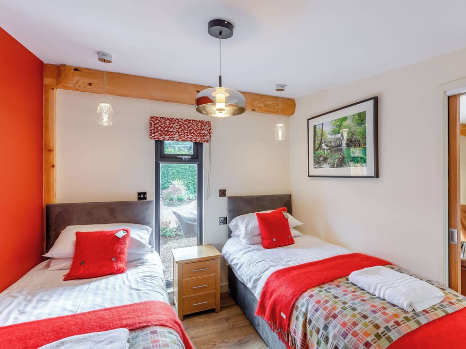 Twin bedroom | Fioled - The Secret Garden, Llagadfan, Welshpool