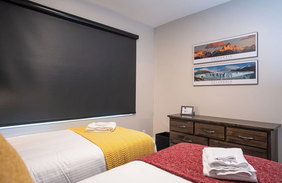 Condo | 2 bedrooms, WiFi (free), bed sheets