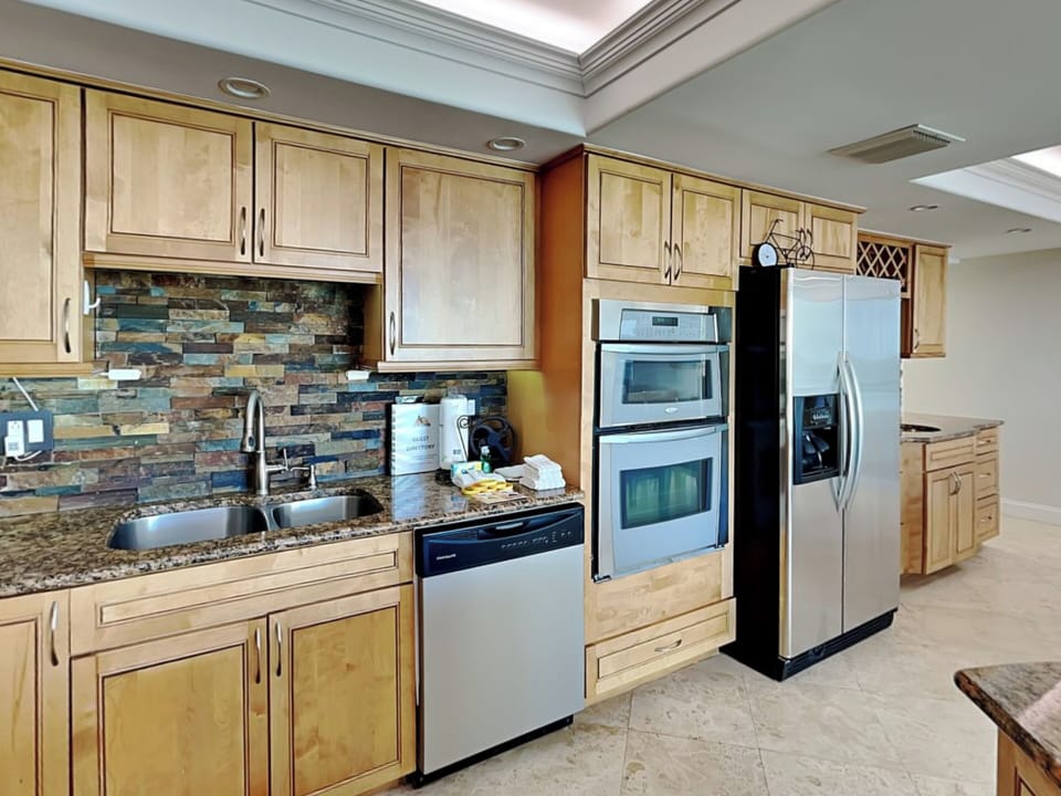Condo (2 Bedrooms) | Miscellaneous