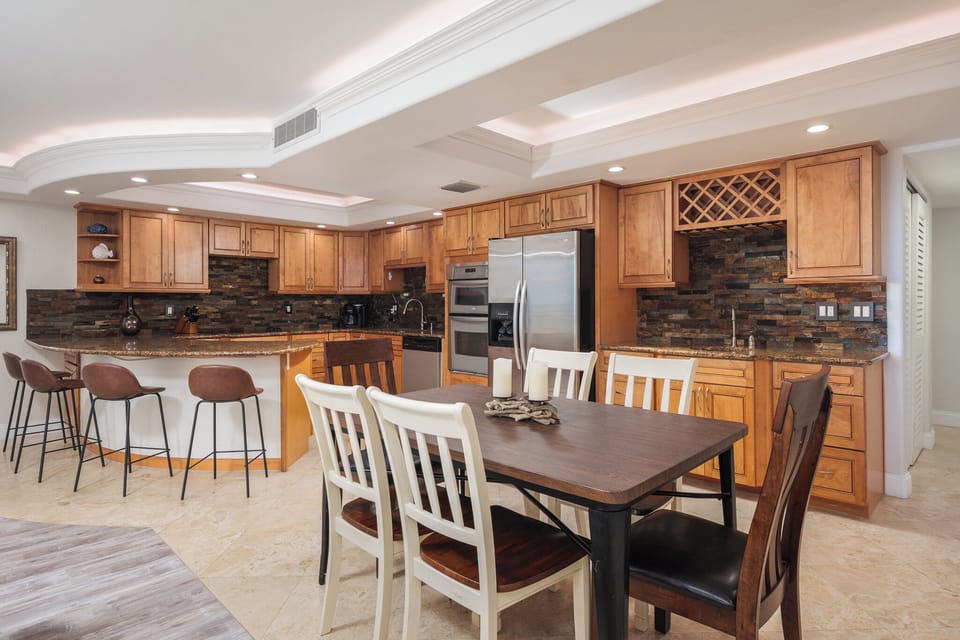 Condo (2 Bedrooms) | Property amenity