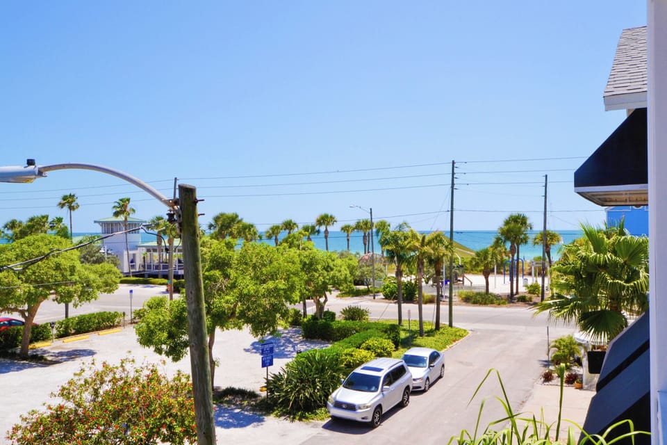 House (2 Bedrooms) | Property amenity