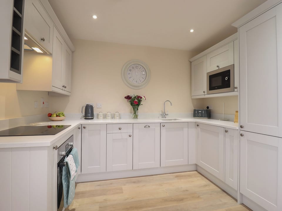 Fridge, dishwasher, electric kettle, toaster