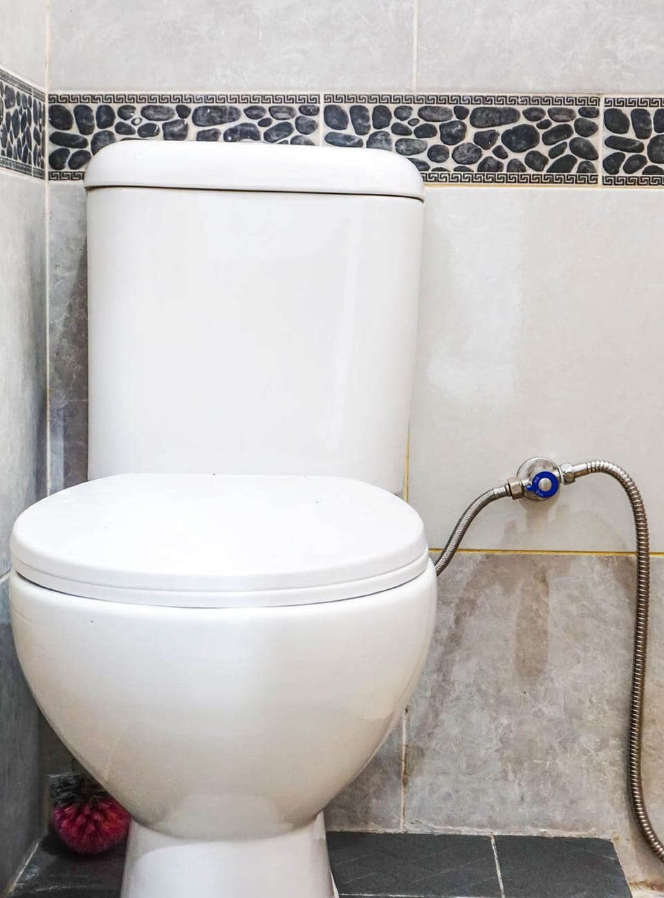 Standard Double Room | Bathroom | Shower, bidet, towels