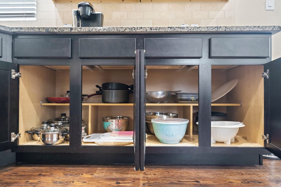 Kitchen is fully equipped so that you can feel like home for long stays.