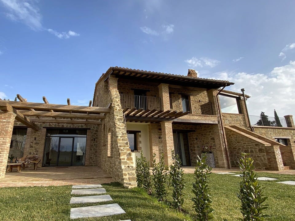 Activities, Amenities, Balcony / Terrace / Patio, Food, Hot Tub, Outdoor, People, Pool, Spring, Summer
