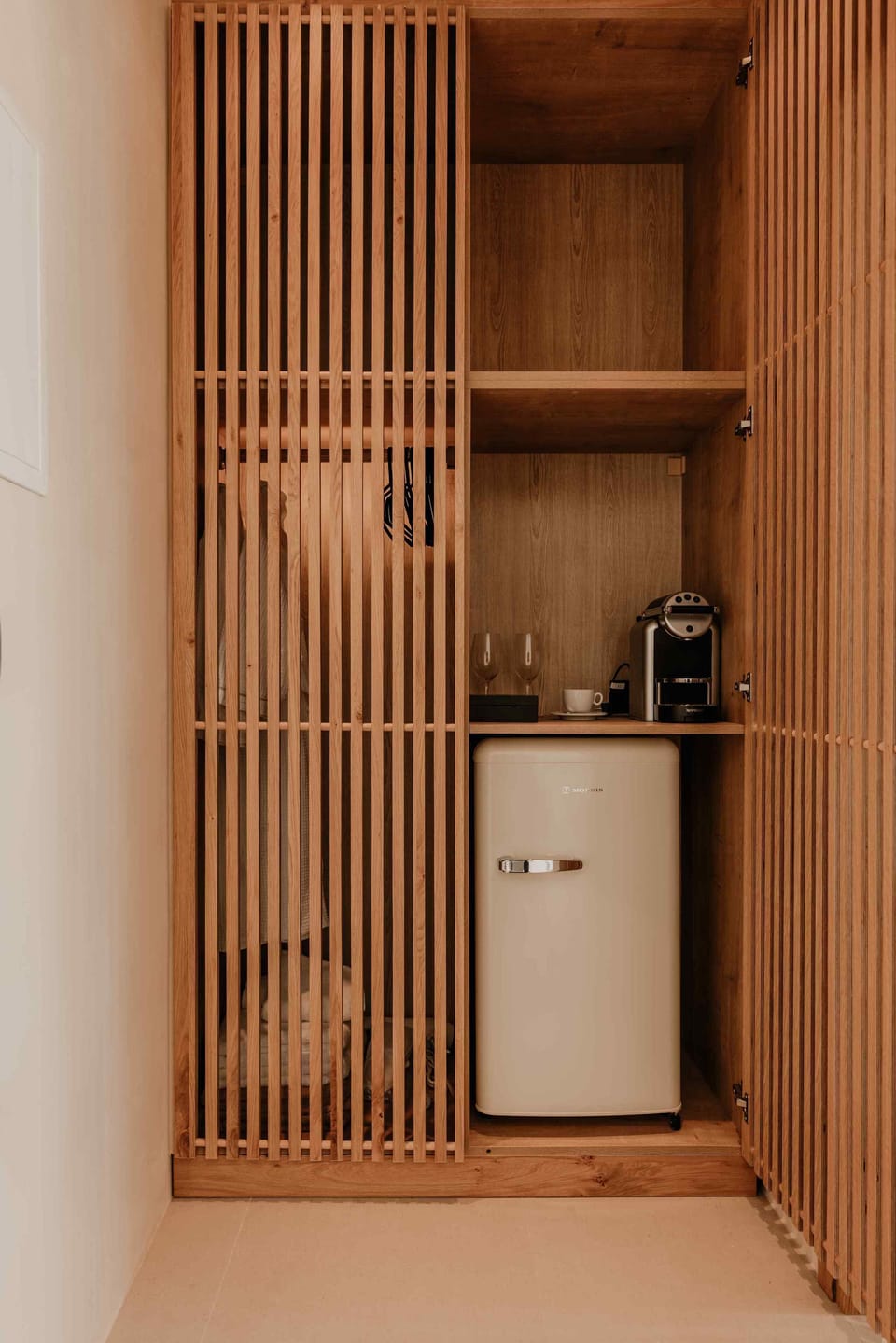 1 bedroom, premium bedding, minibar, free WiFi