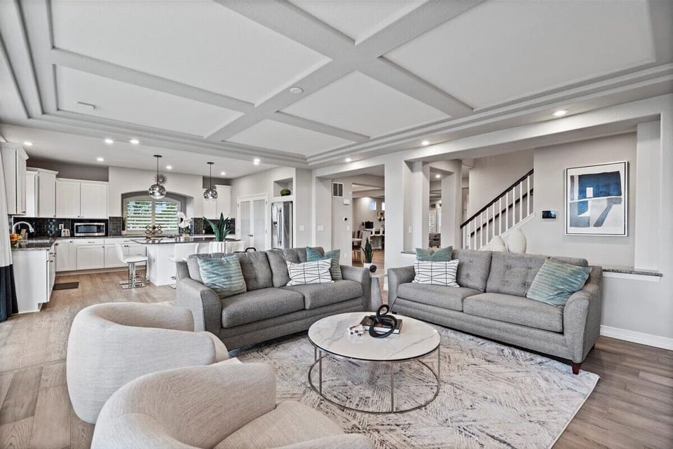 Open Concept Layout - Living Room and Kitchen