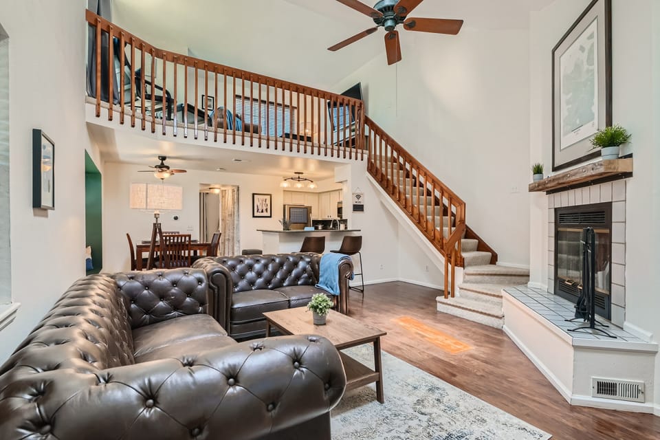 Living Room - Fireplace