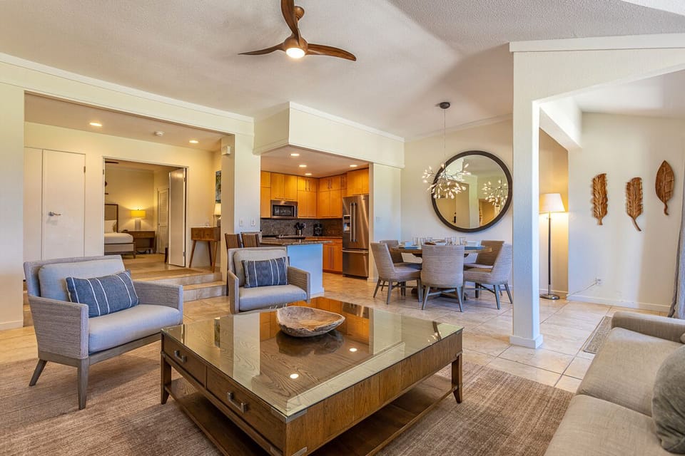 Open floor plan for comfortable entertaining