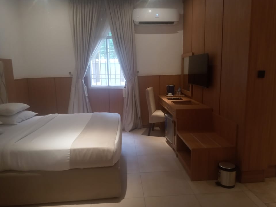 Studio | Free minibar items, in-room safe, free WiFi, wheelchair access
