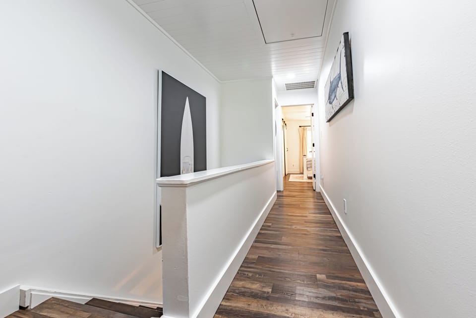 2nd Floor Hall