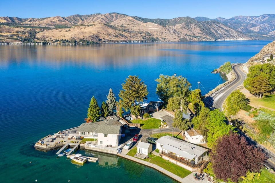 Private location with minimal neighbors, located off Hwy 150