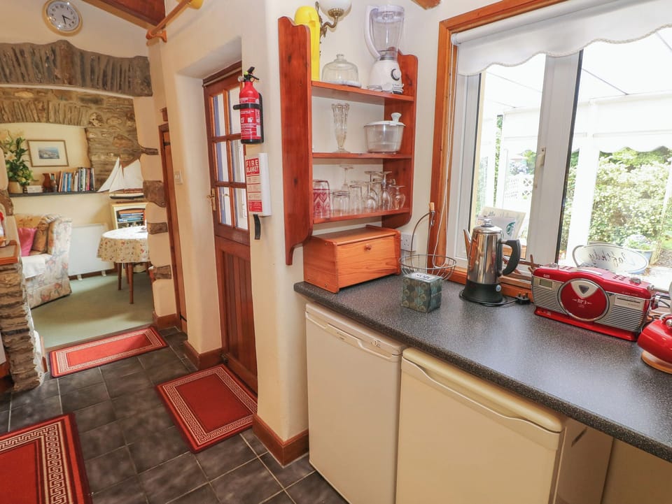 Fridge, dishwasher, electric kettle, toaster
