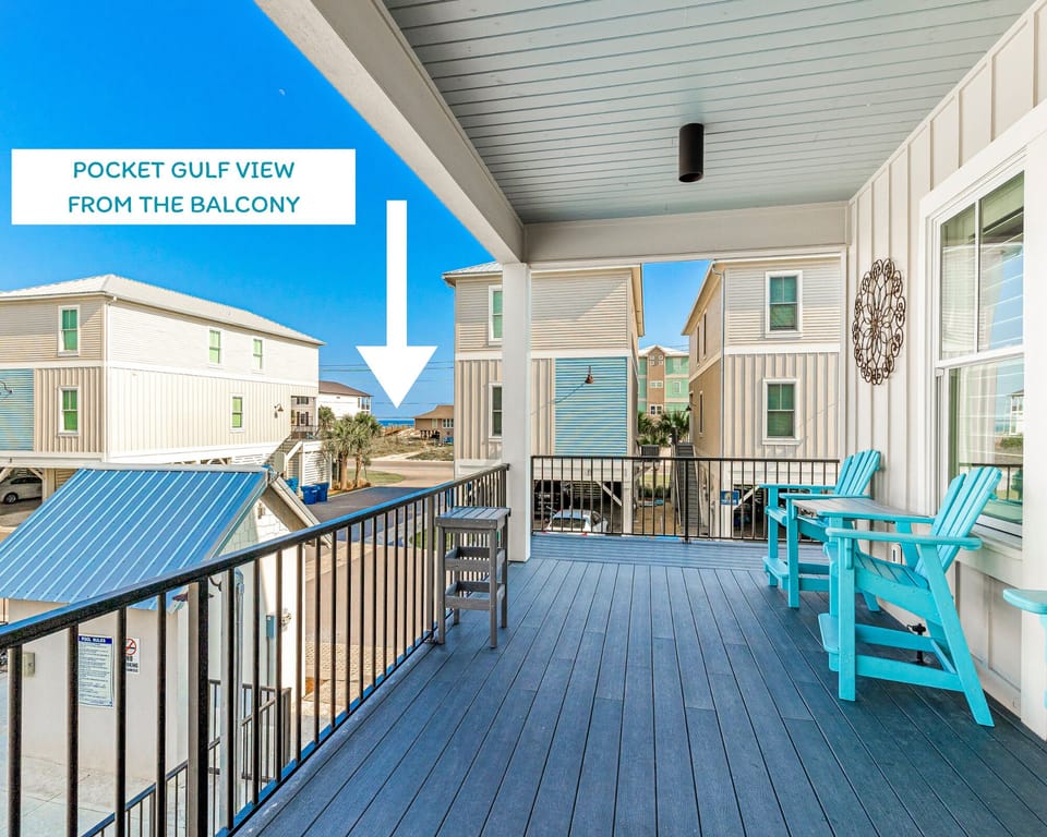 Take in a pocket gulf view with your morning coffee!
