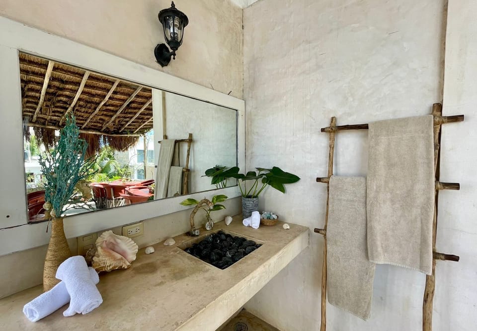 Shower, rainfall showerhead, towels