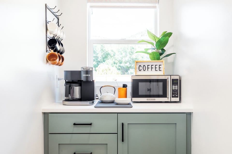 Coffee Nook- Drip or Keurig coffee, teapot, and microwave.