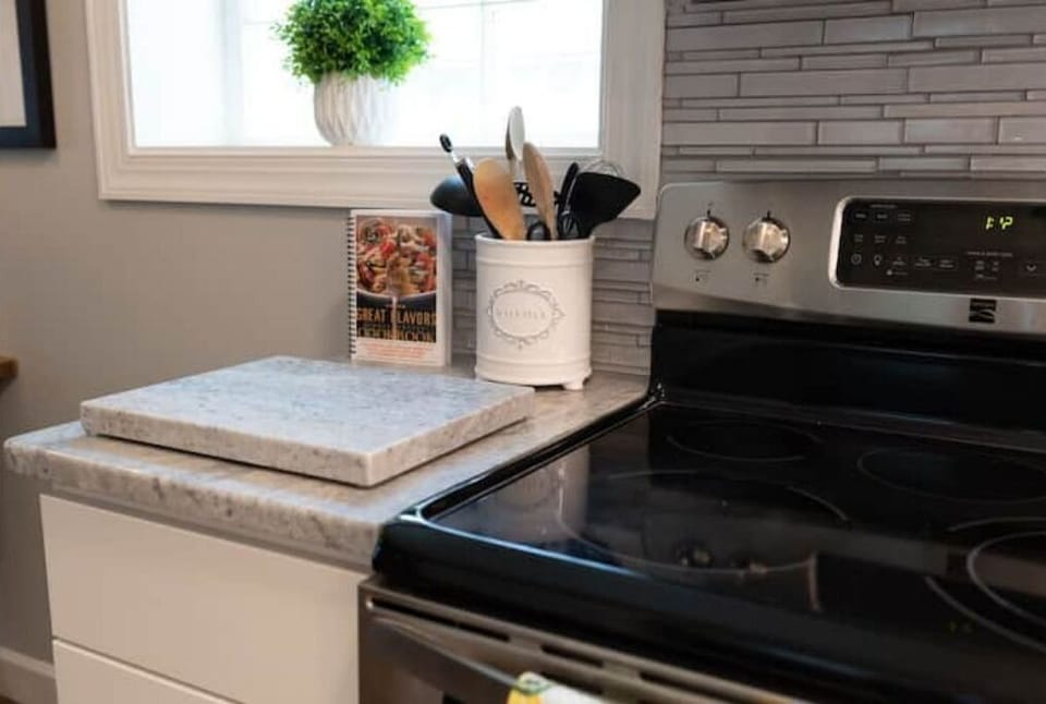 Kitchen loaded with everything you need. 