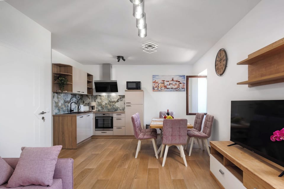 Kitchen and dining area