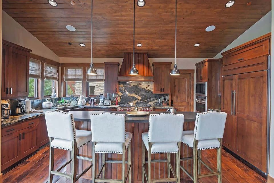 Elevated breakfast bar