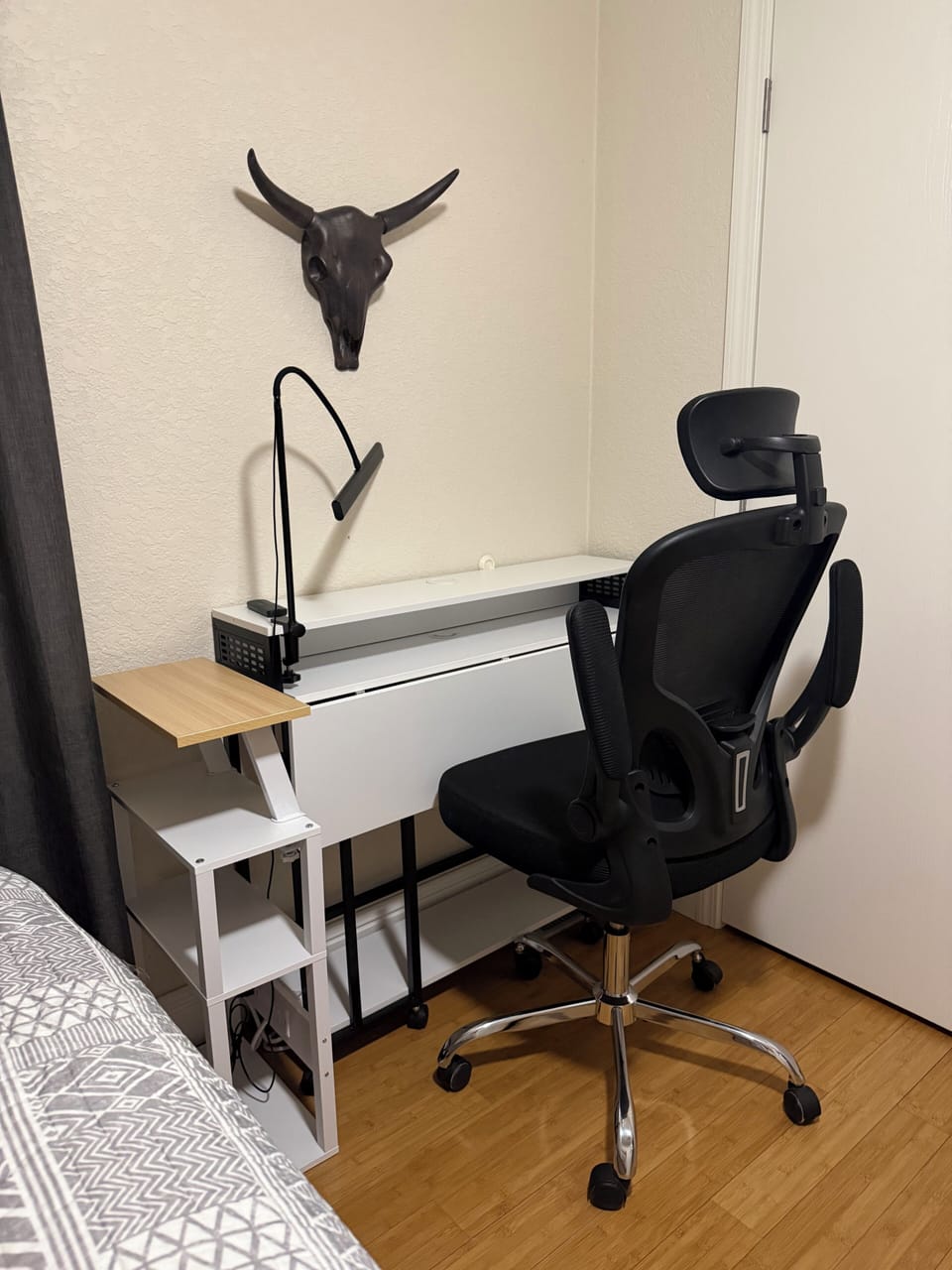 Workstation And Office Chair Perfect For Remote Workers