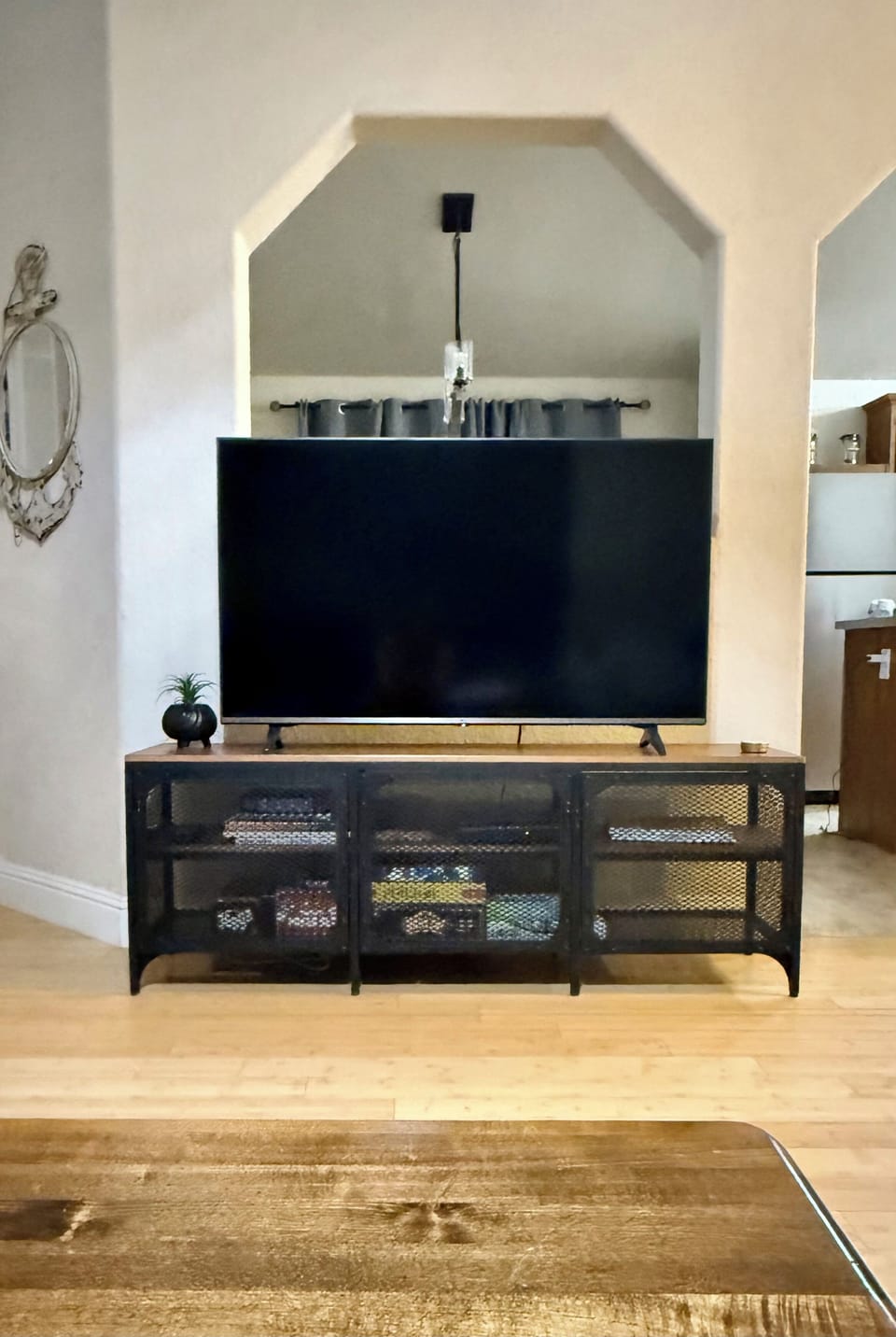 Living Room SmartTV