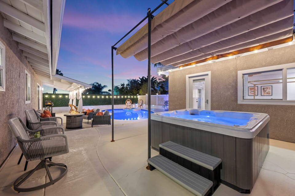 End the evening in the relaxing spa

