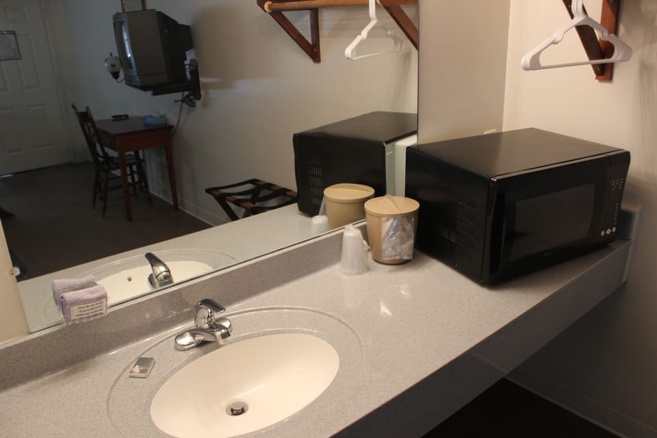 Room, 1 Queen Bed - The Motel | Bathroom sink