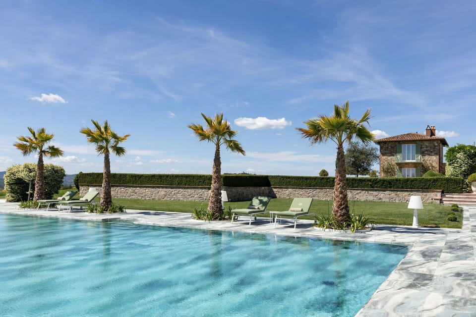 Building Exterior, Hot Tub, Main Entrance, Planimetry, Spring, Summer, Wellness