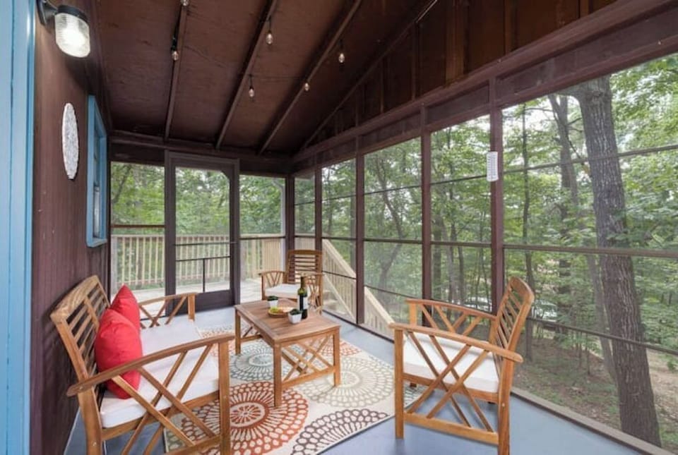 The Porch!
Perfect for a morning coffee or afternoon sunset with a glass of wine