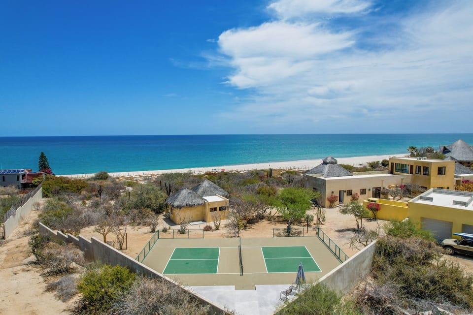 Pickleball court