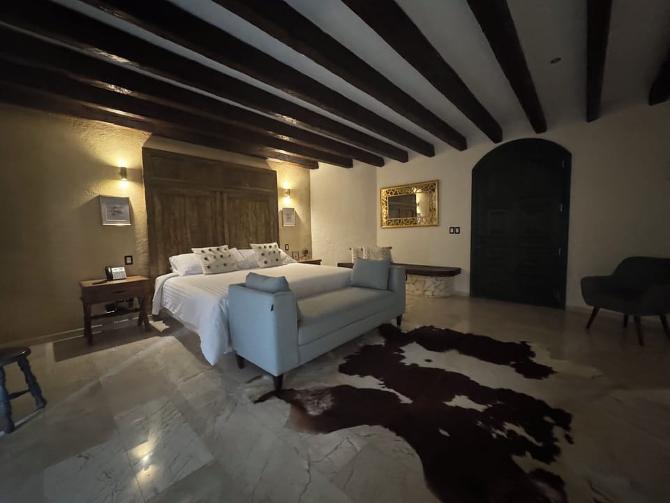 Firenze | Premium bedding, in-room safe, soundproofing