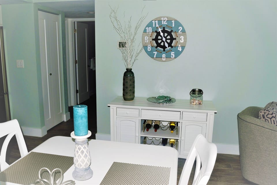 Kitchen server