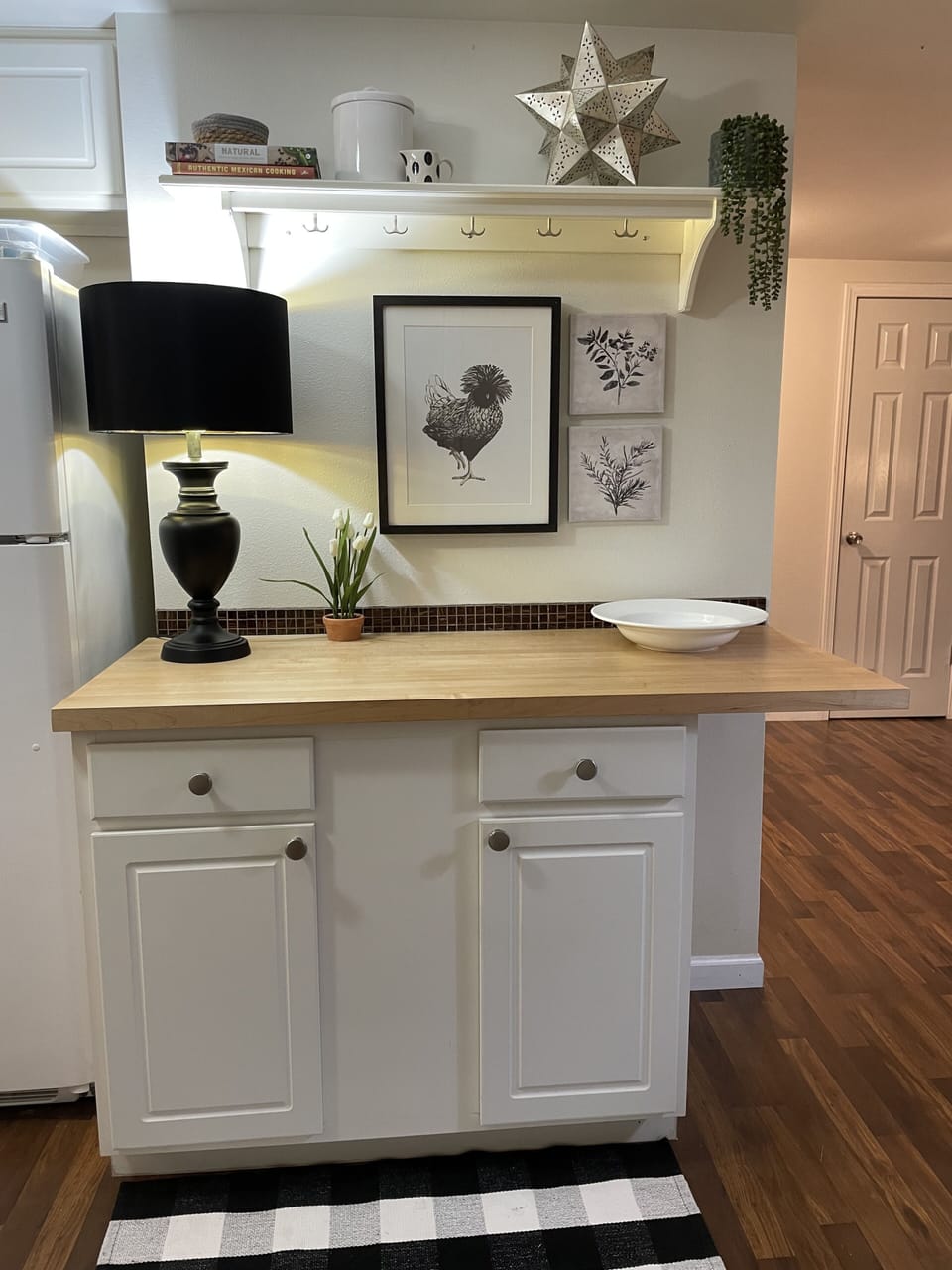 A place to prepare meals and enjoy some coffee