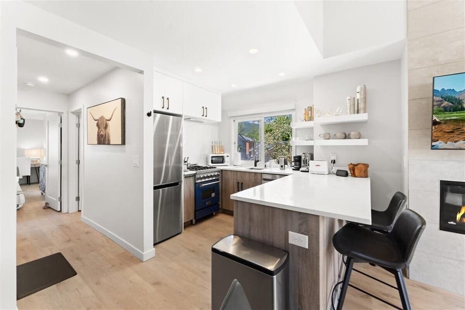 Our well appointed kitchen offers everything you need to cook the perfect meal!