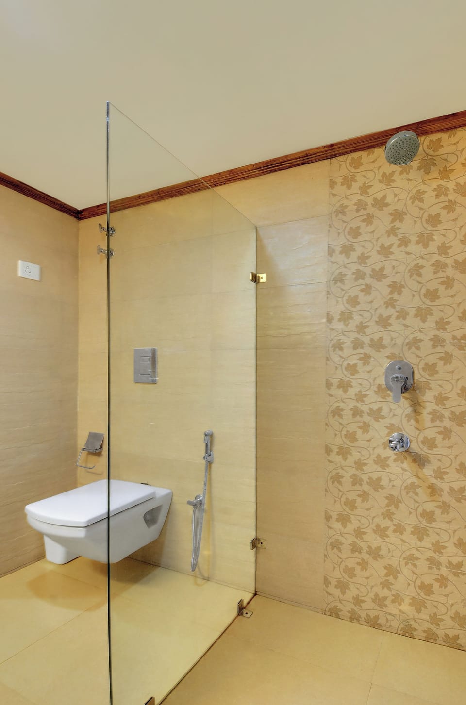 Luxury Room | Bathroom | Slippers