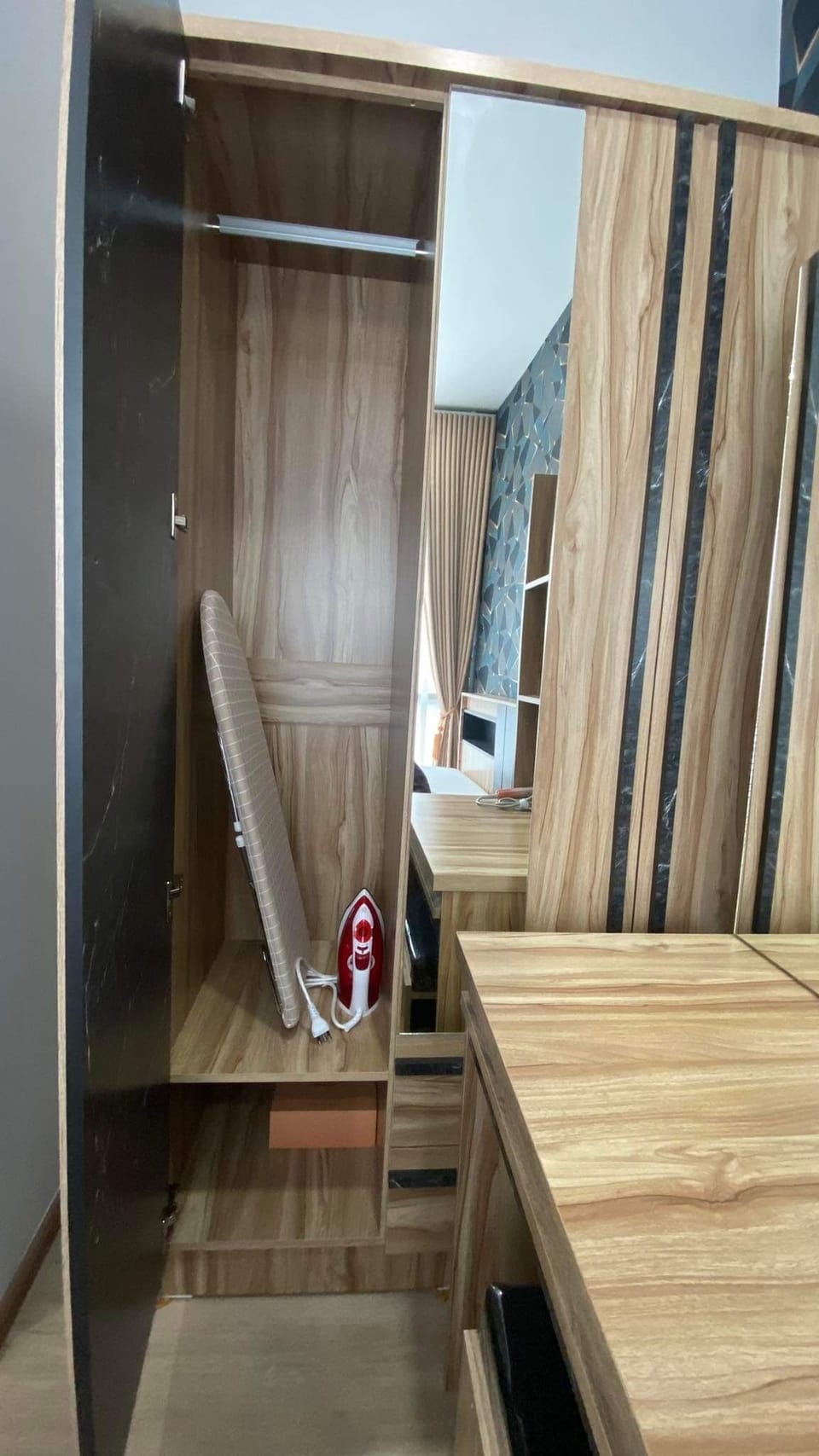 Comfort Apartment, Non Smoking, Kitchen | 1 bedroom, individually decorated, individually furnished, desk