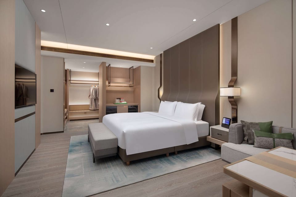 Luxury Room, 1 King Bed
