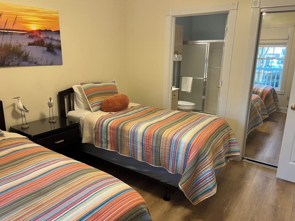 Guest bedroom