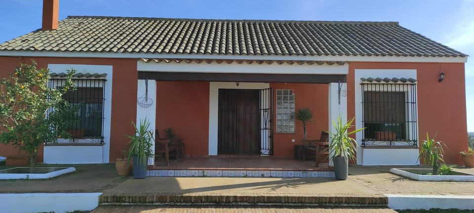 Entrada Principal (Frente)