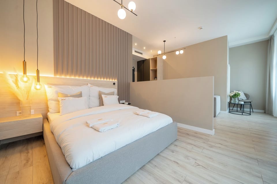 Family Room, Balcony | Minibar, free WiFi, bed sheets