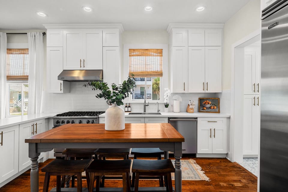 Gourmet kitchen with all necessities for making and eating meals