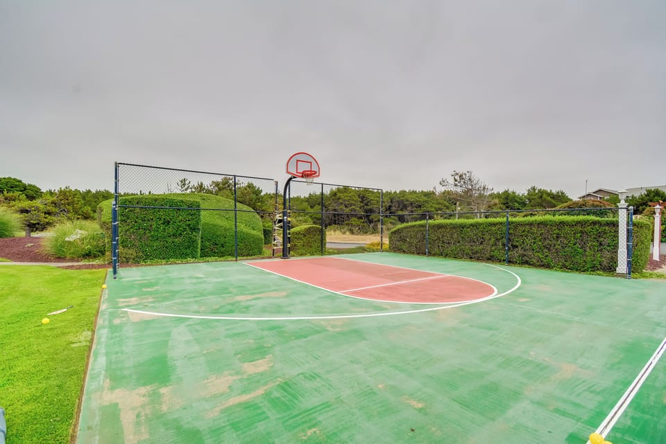 Community Basketball Court