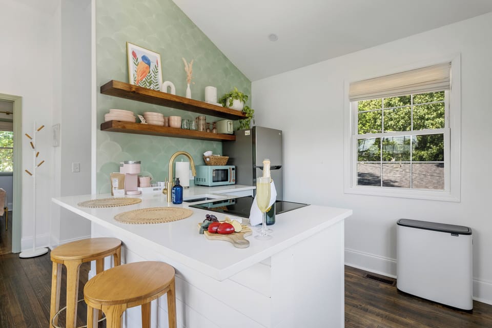 Fully Stocked Kitchen
