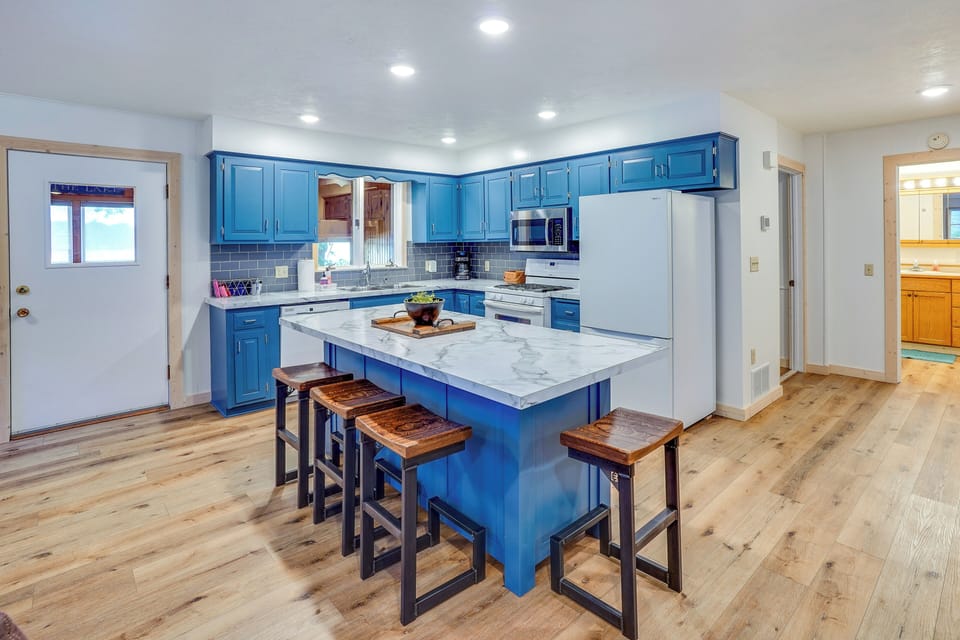 Kitchen | Open Interior