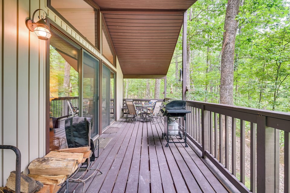Private Deck