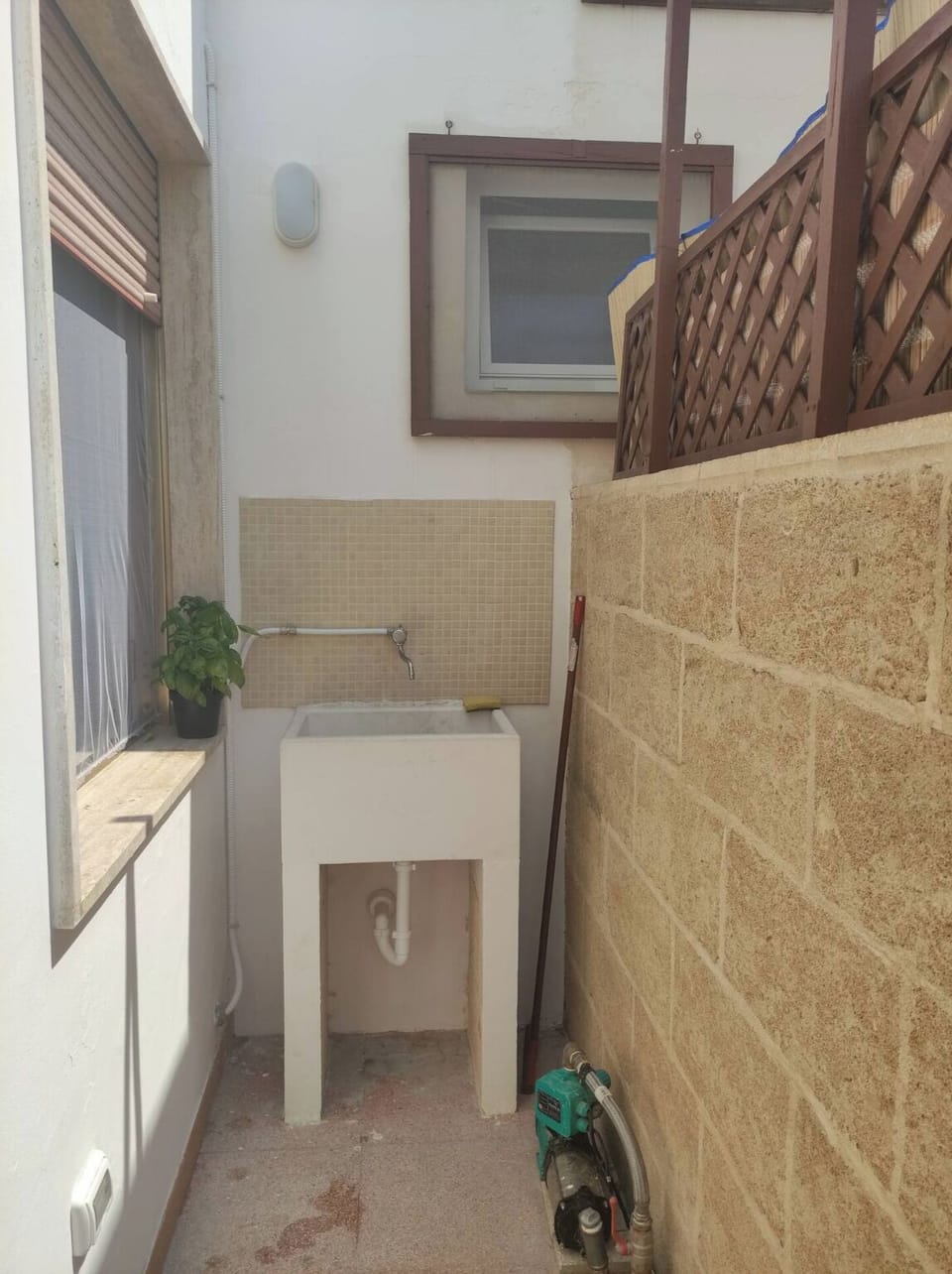 Apartment, 1 Bedroom, Accessible, Smoking | Bathroom