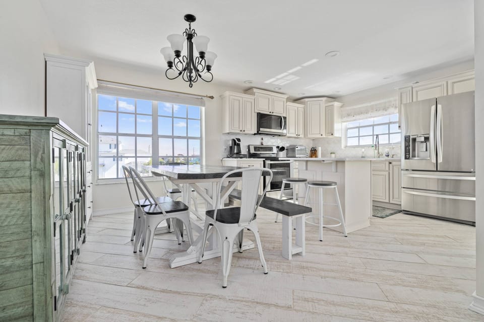 Updated Kitchen!