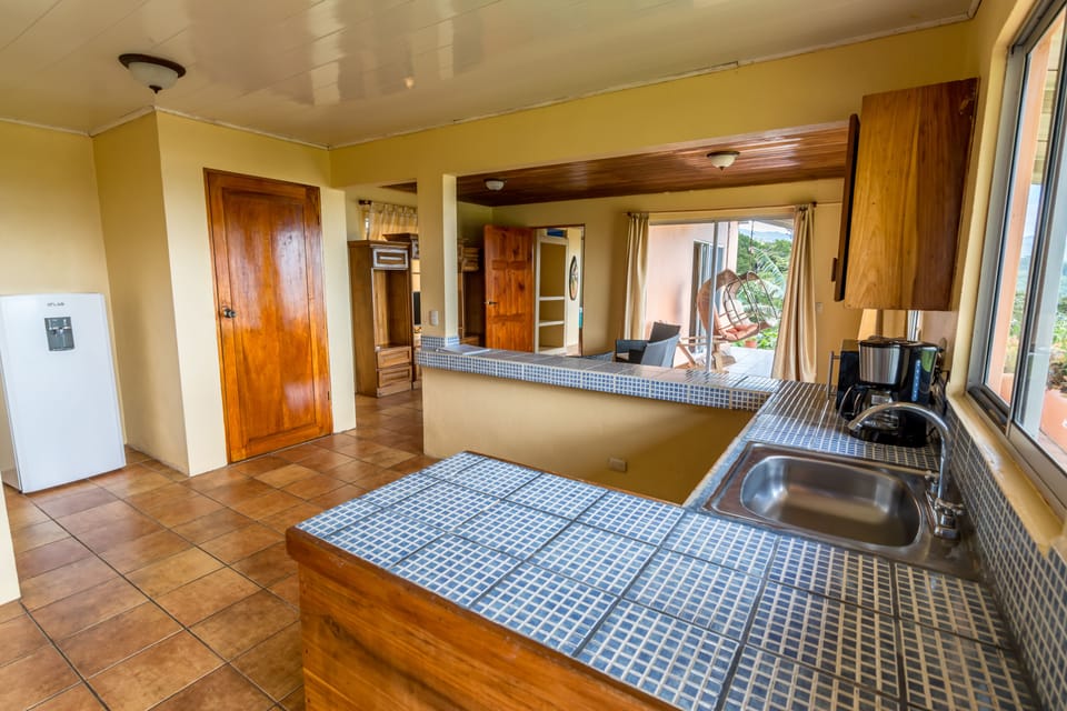 Suite, Kitchenette | In-room safe, free WiFi, bed sheets