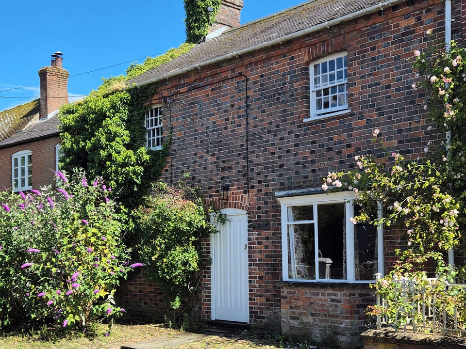Cottage | Exterior