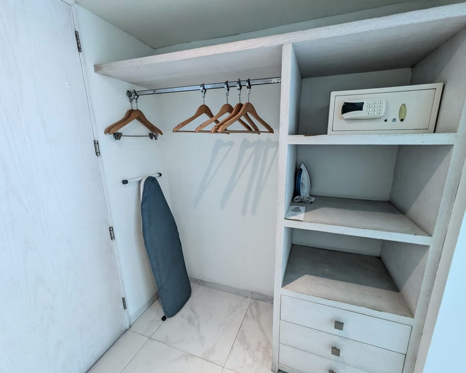 In-room safe, iron/ironing board, free WiFi, bed sheets